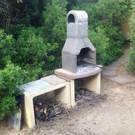 - Villini Maestrale/libeccio/aquarius Tatil Evi *